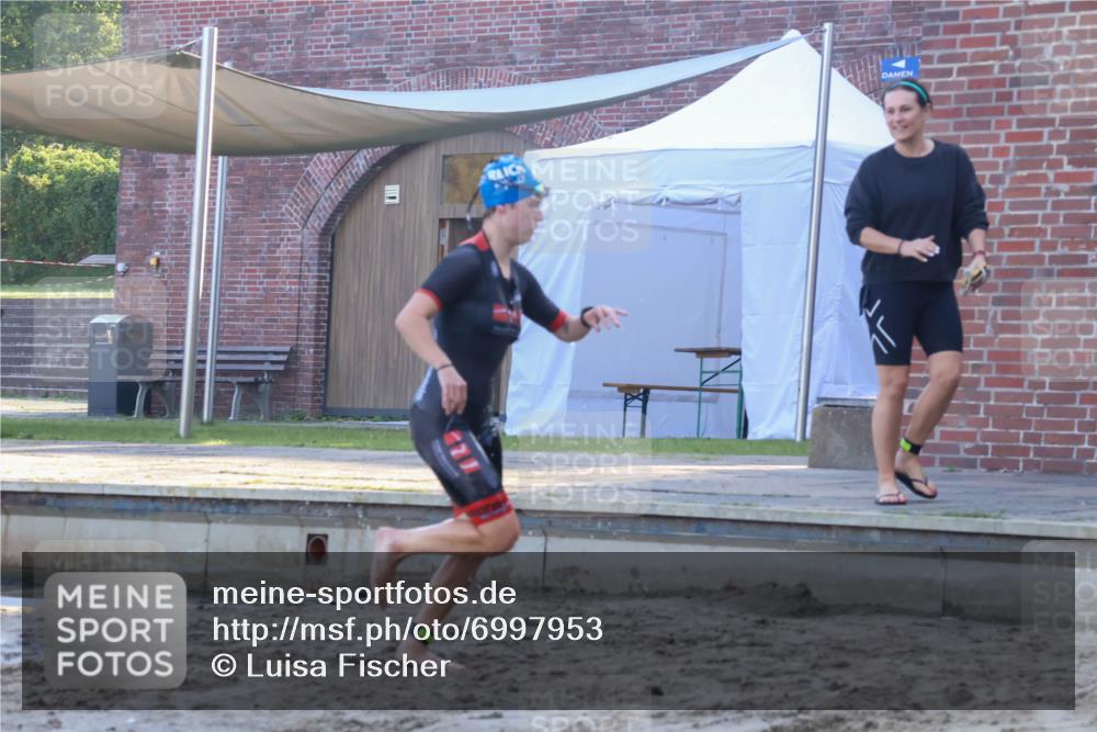 08.09.2024 - Stadtparktriathlon Luisa Fischer http://msf.ph/oto/6997953 08.09.2024 09:06:06 Schwimmen 153, 154, 172 meine-sportfotos.de