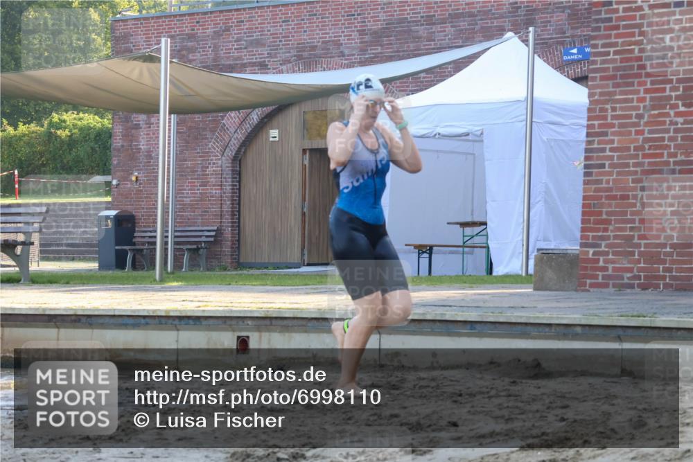 08.09.2024 - Stadtparktriathlon Luisa Fischer http://msf.ph/oto/6998110 08.09.2024 09:06:51 Schwimmen 138, 150, 151, 163 meine-sportfotos.de