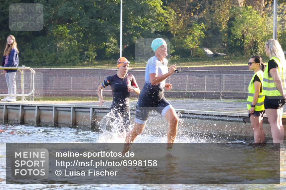 08.09.2024 - Stadtparktriathlon Luisa Fischer http://msf.ph/oto/6998158 08.09.2024 09:06:59 Schwimmen 140, 151, 163 meine-sportfotos.de