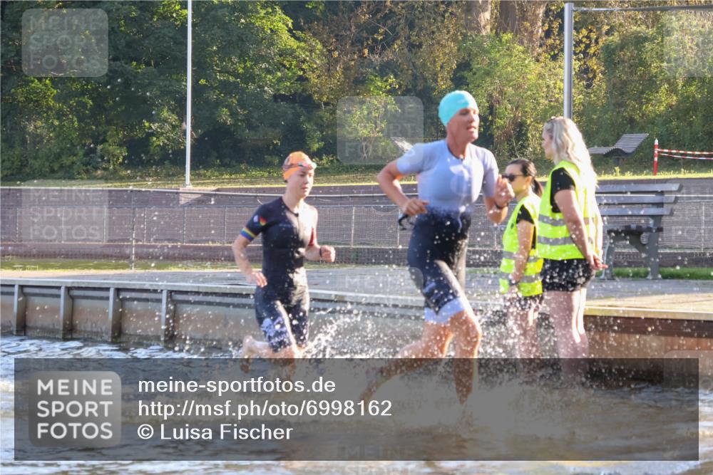 08.09.2024 - Stadtparktriathlon Luisa Fischer http://msf.ph/oto/6998162 08.09.2024 09:06:59 Schwimmen 140, 151, 163 meine-sportfotos.de