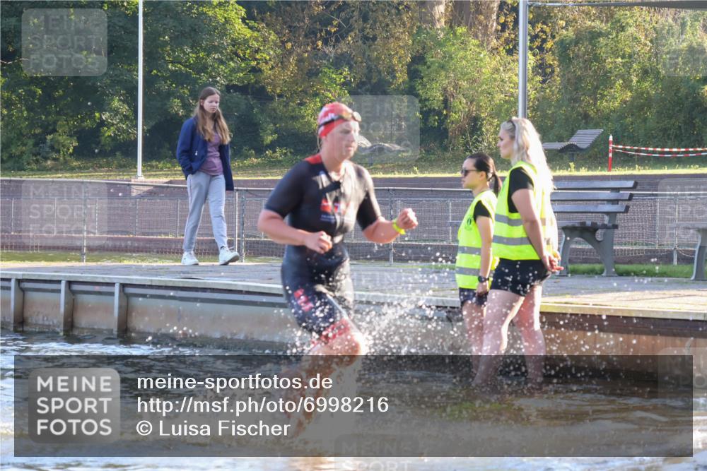 08.09.2024 - Stadtparktriathlon Luisa Fischer http://msf.ph/oto/6998216 08.09.2024 09:07:18 Schwimmen 144, 157, 173 meine-sportfotos.de