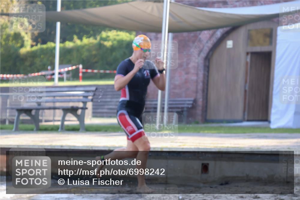 08.09.2024 - Stadtparktriathlon Luisa Fischer http://msf.ph/oto/6998242 08.09.2024 09:07:22 Schwimmen 144, 157, 173 meine-sportfotos.de