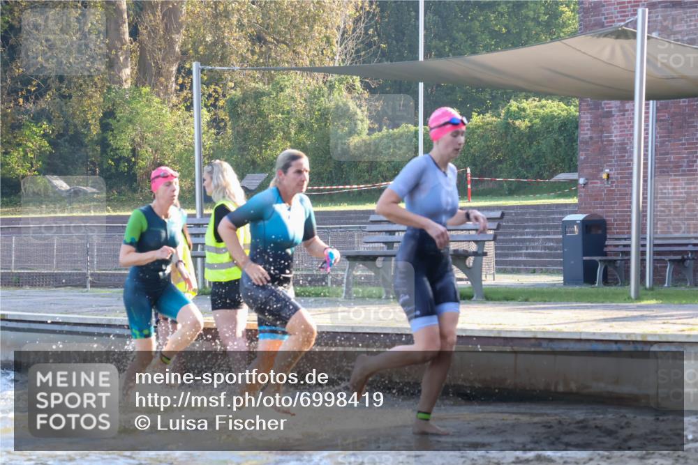 08.09.2024 - Stadtparktriathlon Luisa Fischer http://msf.ph/oto/6998419 08.09.2024 09:08:05 Schwimmen 52, 132, 152, 156, 165, 175, 176, 180 meine-sportfotos.de
