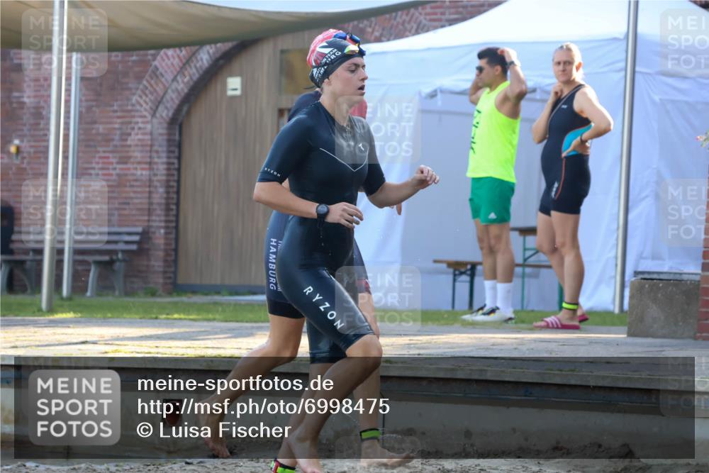 08.09.2024 - Stadtparktriathlon Luisa Fischer http://msf.ph/oto/6998475 08.09.2024 09:08:12 Schwimmen 165, 175, 176, 180 meine-sportfotos.de