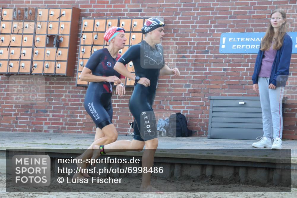 08.09.2024 - Stadtparktriathlon Luisa Fischer http://msf.ph/oto/6998486 08.09.2024 09:08:13 Schwimmen 165, 175, 176, 180 meine-sportfotos.de