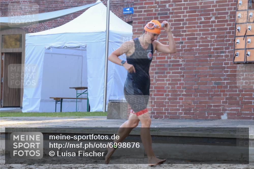 08.09.2024 - Stadtparktriathlon Luisa Fischer http://msf.ph/oto/6998676 08.09.2024 09:09:03 Schwimmen 143, 145, 162 meine-sportfotos.de
