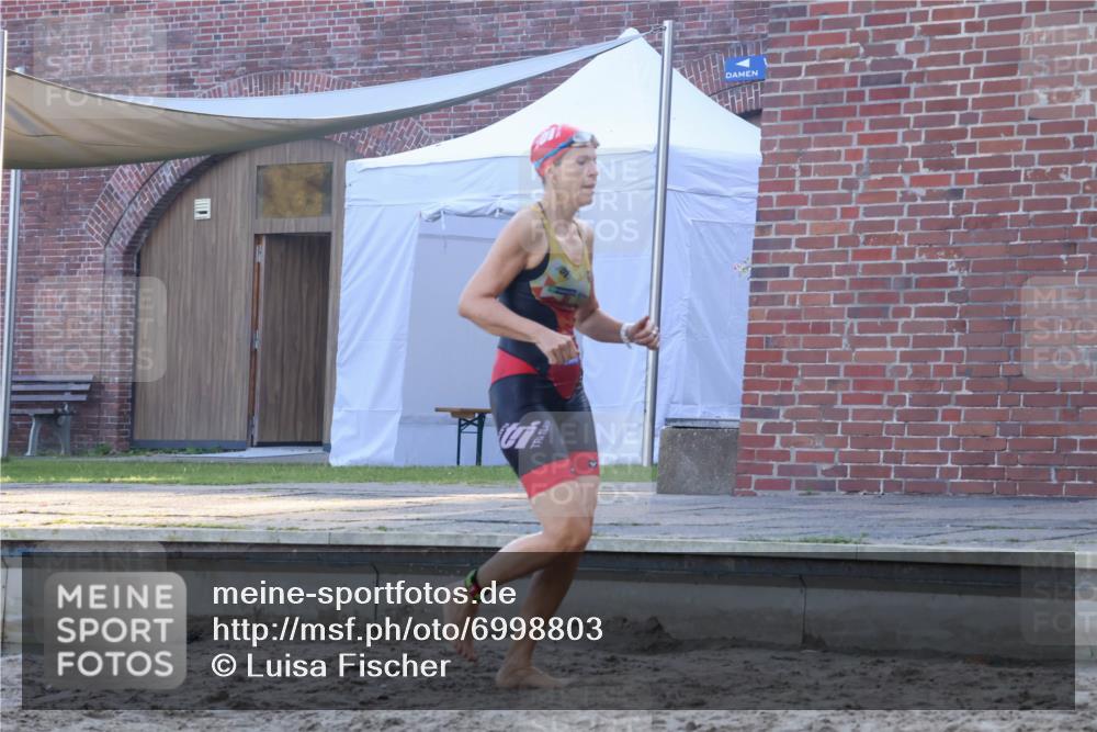 08.09.2024 - Stadtparktriathlon Luisa Fischer http://msf.ph/oto/6998803 08.09.2024 09:09:21 Schwimmen 146, 160 meine-sportfotos.de
