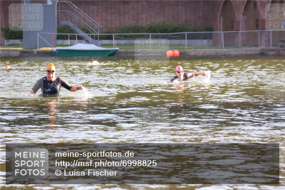 08.09.2024 - Stadtparktriathlon Luisa Fischer http://msf.ph/oto/6998825 08.09.2024 09:09:43 Schwimmen  meine-sportfotos.de