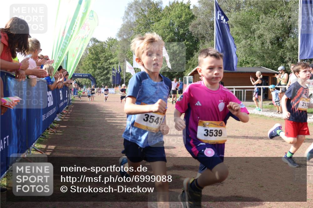 08.09.2024 - Airport Race Strokosch-Dieckow http://msf.ph/oto/6999088 08.09.2024 11:13:05 Ziel  meine-sportfotos.de