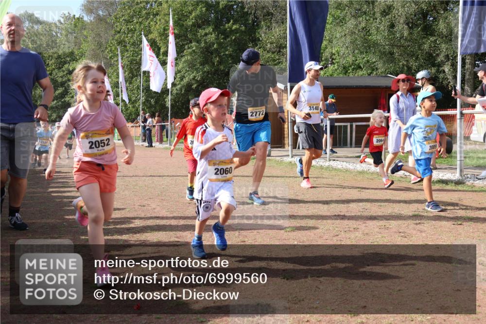 08.09.2024 - Airport Race Strokosch-Dieckow http://msf.ph/oto/6999560 08.09.2024 11:13:35 Ziel  meine-sportfotos.de