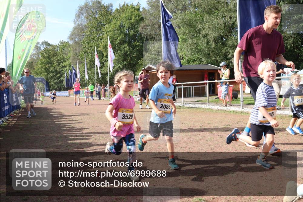 08.09.2024 - Airport Race Strokosch-Dieckow http://msf.ph/oto/6999688 08.09.2024 11:14:01 Ziel  meine-sportfotos.de