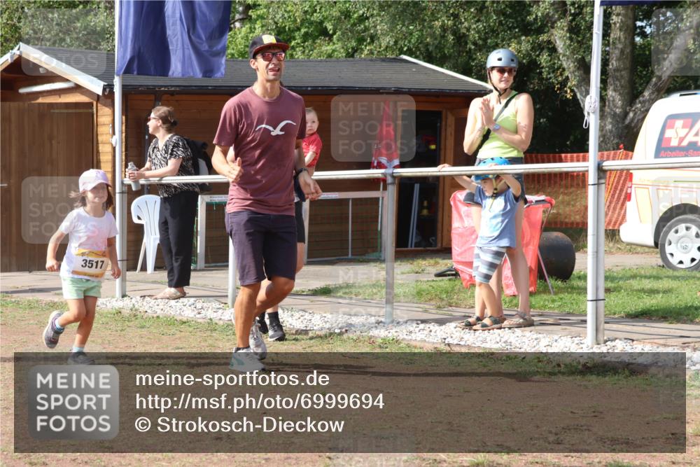 08.09.2024 - Airport Race Strokosch-Dieckow http://msf.ph/oto/6999694 08.09.2024 11:14:02 Ziel  meine-sportfotos.de