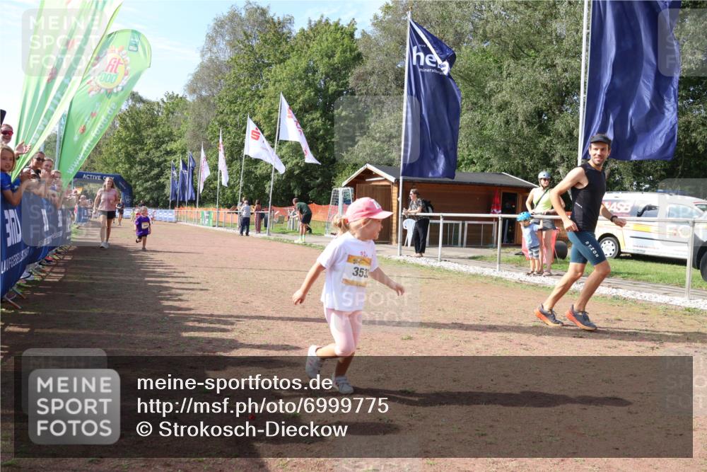08.09.2024 - Airport Race Strokosch-Dieckow http://msf.ph/oto/6999775 08.09.2024 11:14:21 Ziel  meine-sportfotos.de