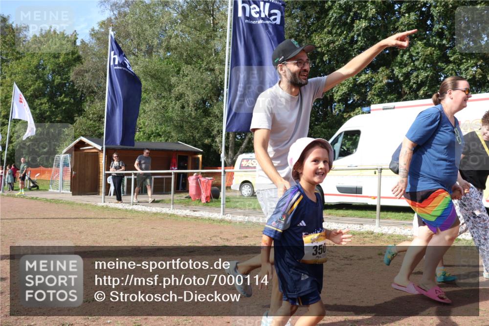 08.09.2024 - Airport Race Strokosch-Dieckow http://msf.ph/oto/7000114 08.09.2024 11:15:03 Ziel  meine-sportfotos.de