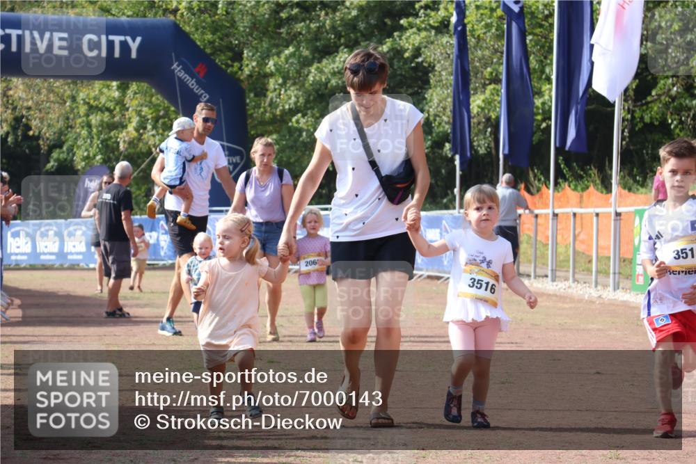 08.09.2024 - Airport Race Strokosch-Dieckow http://msf.ph/oto/7000143 08.09.2024 11:15:13 Ziel  meine-sportfotos.de