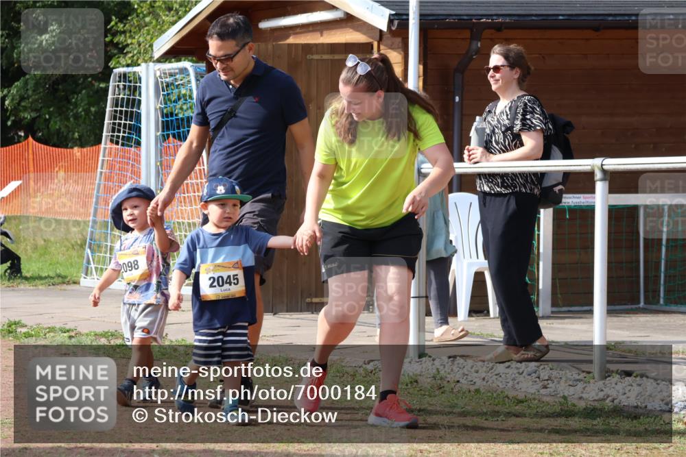 08.09.2024 - Airport Race Strokosch-Dieckow http://msf.ph/oto/7000184 08.09.2024 11:15:15 Ziel  meine-sportfotos.de