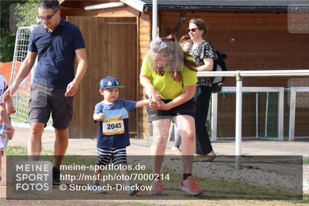 08.09.2024 - Airport Race Strokosch-Dieckow http://msf.ph/oto/7000214 08.09.2024 11:15:16 Ziel  meine-sportfotos.de