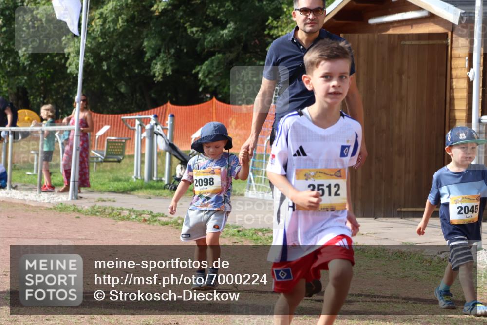 08.09.2024 - Airport Race Strokosch-Dieckow http://msf.ph/oto/7000224 08.09.2024 11:15:16 Ziel  meine-sportfotos.de