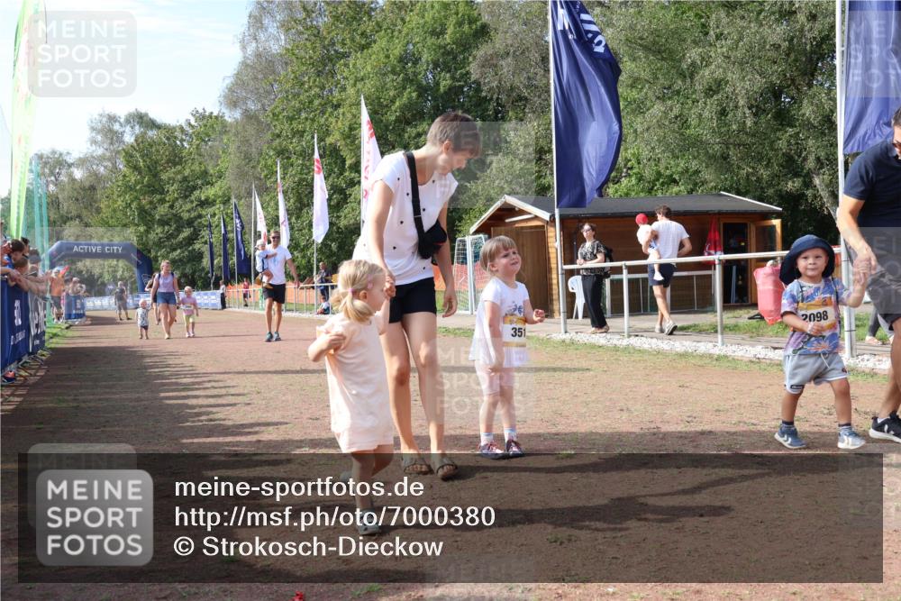 08.09.2024 - Airport Race Strokosch-Dieckow http://msf.ph/oto/7000380 08.09.2024 11:15:21 Ziel  meine-sportfotos.de