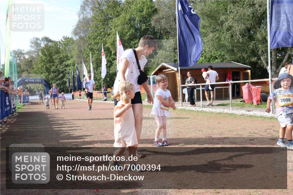 08.09.2024 - Airport Race Strokosch-Dieckow http://msf.ph/oto/7000394 08.09.2024 11:15:21 Ziel  meine-sportfotos.de