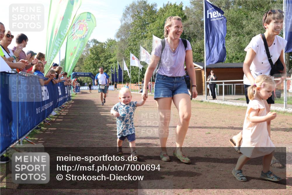 08.09.2024 - Airport Race Strokosch-Dieckow http://msf.ph/oto/7000694 08.09.2024 11:15:36 Ziel  meine-sportfotos.de