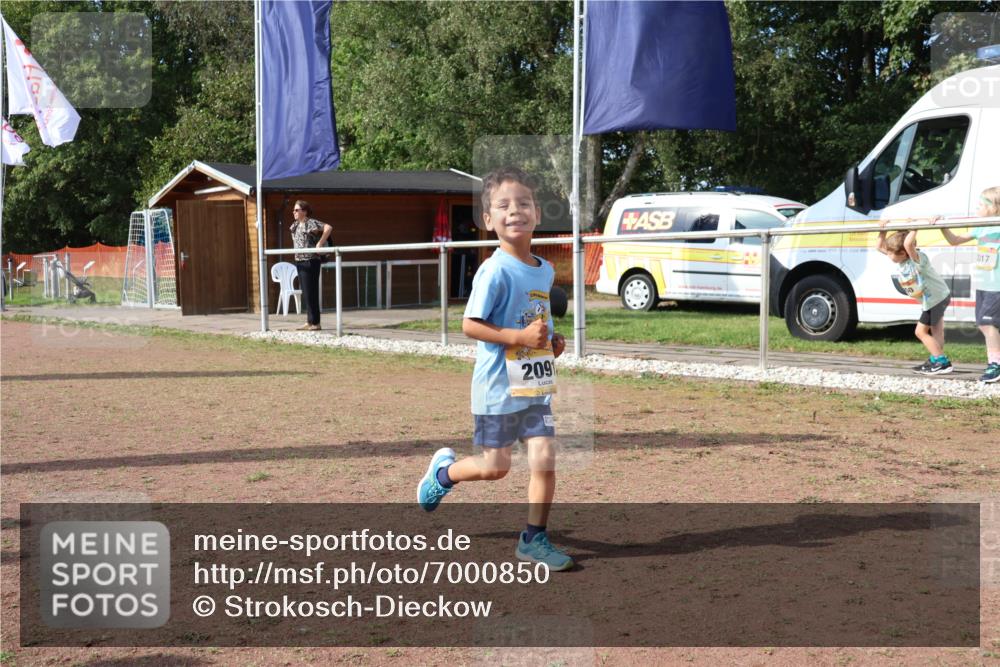 08.09.2024 - Airport Race Strokosch-Dieckow http://msf.ph/oto/7000850 08.09.2024 11:15:42 Ziel  meine-sportfotos.de