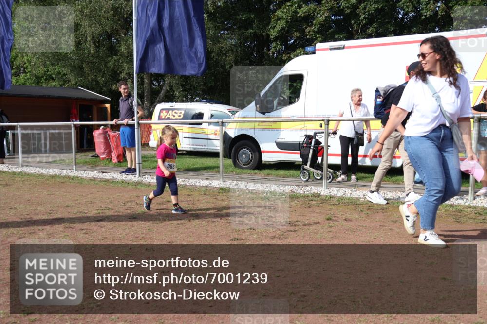 08.09.2024 - Airport Race Strokosch-Dieckow http://msf.ph/oto/7001239 08.09.2024 11:16:53 Ziel  meine-sportfotos.de