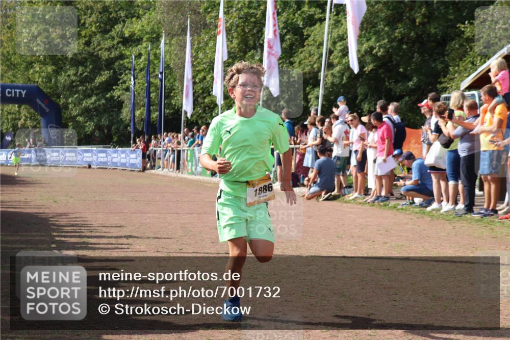 08.09.2024 - Airport Race Strokosch-Dieckow http://msf.ph/oto/7001732 08.09.2024 11:25:57 Ziel 1882, 1886 meine-sportfotos.de