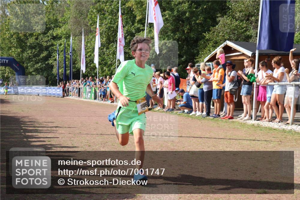 08.09.2024 - Airport Race Strokosch-Dieckow http://msf.ph/oto/7001747 08.09.2024 11:25:57 Ziel 1882, 1886 meine-sportfotos.de
