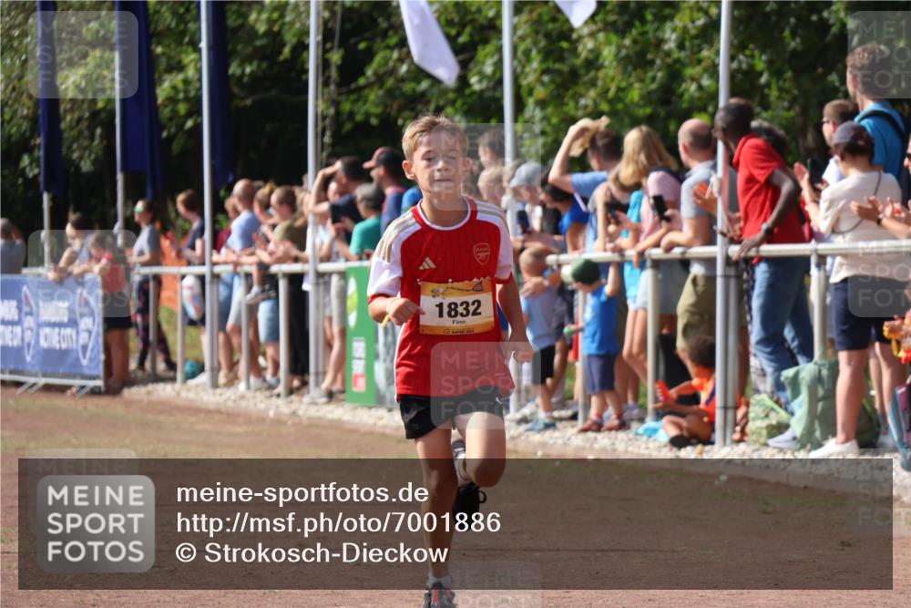 08.09.2024 - Airport Race Strokosch-Dieckow http://msf.ph/oto/7001886 08.09.2024 11:26:17 Ziel 1832, 1887, 3430 meine-sportfotos.de