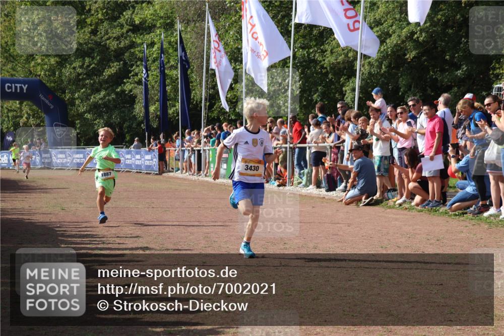 08.09.2024 - Airport Race Strokosch-Dieckow http://msf.ph/oto/7002021 08.09.2024 11:26:25 Ziel 1887, 1896, 1905, 3430 meine-sportfotos.de