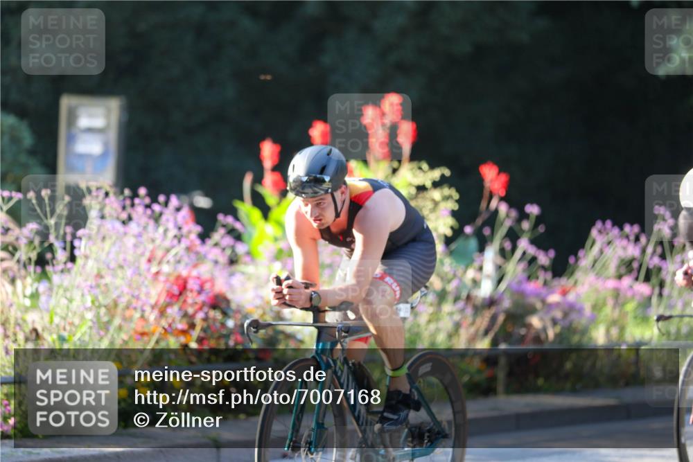 08.09.2024 - Stadtparktriathlon Zöllner http://msf.ph/oto/7007168 08.09.2024 08:50:20 Radfahren 1, 19, 22, 32, 86 meine-sportfotos.de