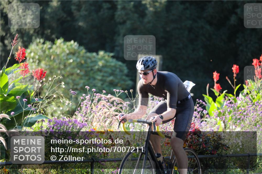 08.09.2024 - Stadtparktriathlon Zöllner http://msf.ph/oto/7007211 08.09.2024 08:50:23 Radfahren 1, 19, 32, 86 meine-sportfotos.de