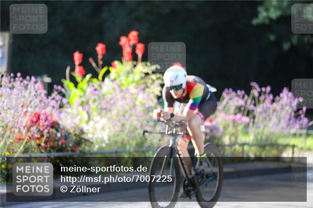 08.09.2024 - Stadtparktriathlon Zöllner http://msf.ph/oto/7007225 08.09.2024 08:50:27 Radfahren 19, 86 meine-sportfotos.de
