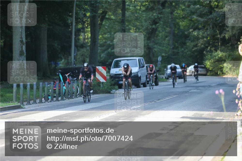 08.09.2024 - Stadtparktriathlon Zöllner http://msf.ph/oto/7007424 08.09.2024 08:51:09 Radfahren 20, 33, 71, 77, 80, 83 meine-sportfotos.de