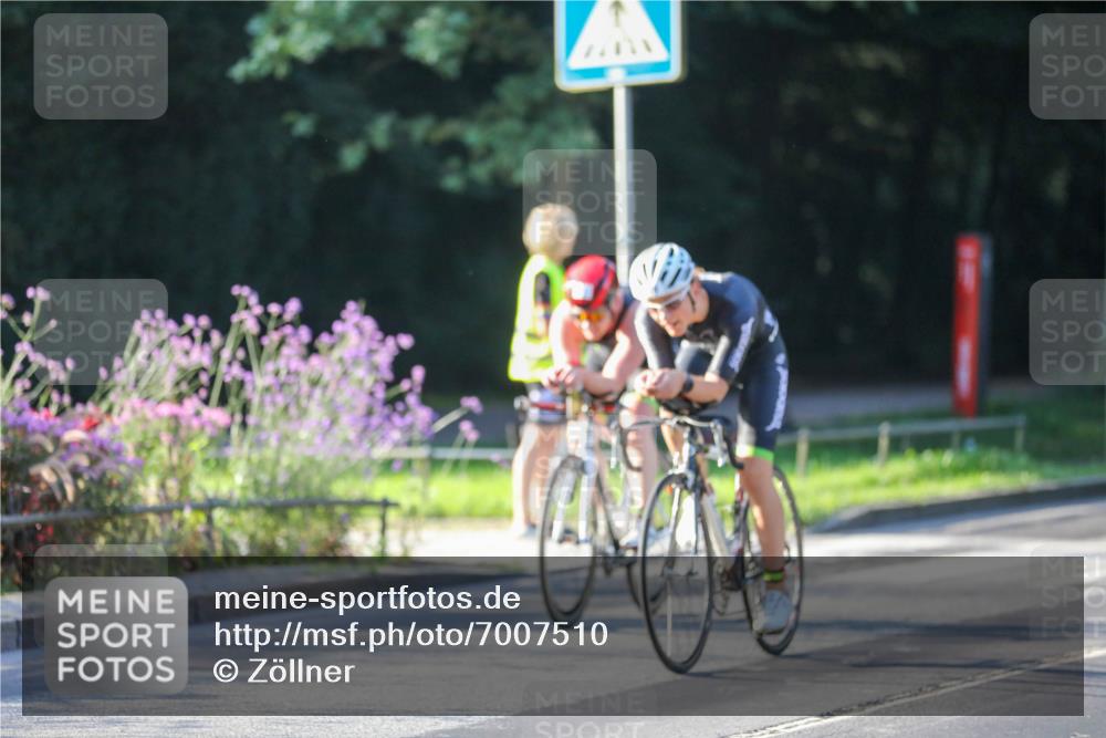 08.09.2024 - Stadtparktriathlon Zöllner http://msf.ph/oto/7007510 08.09.2024 08:51:14 Radfahren 20, 33, 71, 77, 80, 83 meine-sportfotos.de