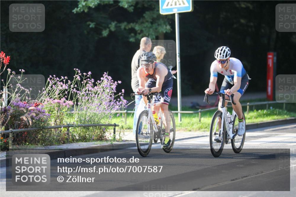 08.09.2024 - Stadtparktriathlon Zöllner http://msf.ph/oto/7007587 08.09.2024 08:51:27 Radfahren 25, 26, 39, 89 meine-sportfotos.de