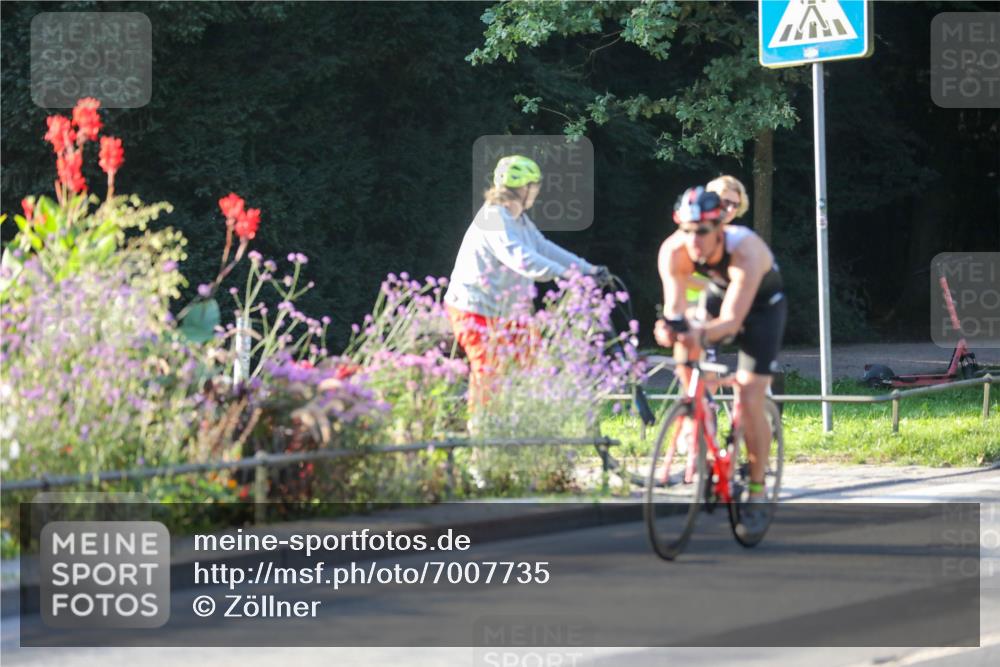 08.09.2024 - Stadtparktriathlon Zöllner http://msf.ph/oto/7007735 08.09.2024 08:51:52 Radfahren 18, 44, 55, 66 meine-sportfotos.de