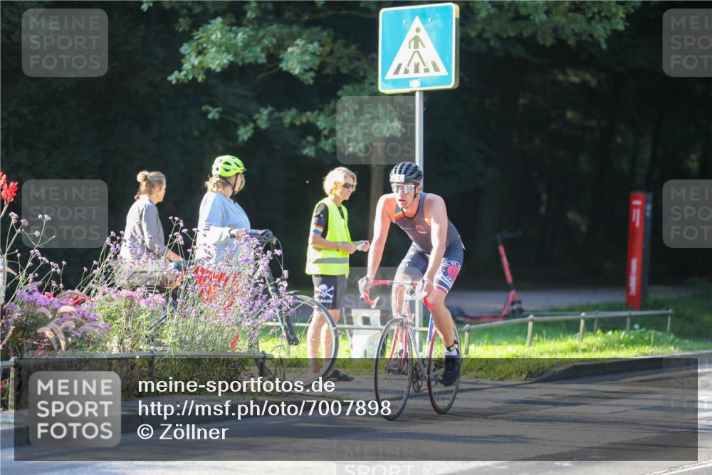 08.09.2024 - Stadtparktriathlon Zöllner http://msf.ph/oto/7007898 08.09.2024 08:52:05 Radfahren 3, 18, 23, 31, 54 meine-sportfotos.de