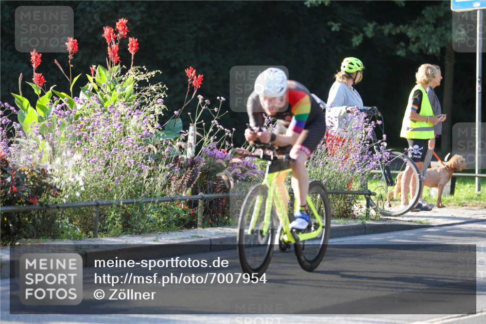 08.09.2024 - Stadtparktriathlon Zöllner http://msf.ph/oto/7007954 08.09.2024 08:52:09 Radfahren 3, 23, 31, 35, 40, 54 meine-sportfotos.de