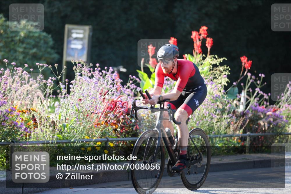 08.09.2024 - Stadtparktriathlon Zöllner http://msf.ph/oto/7008056 08.09.2024 08:52:16 Radfahren 31, 35, 40, 54, 63, 72, 76 meine-sportfotos.de