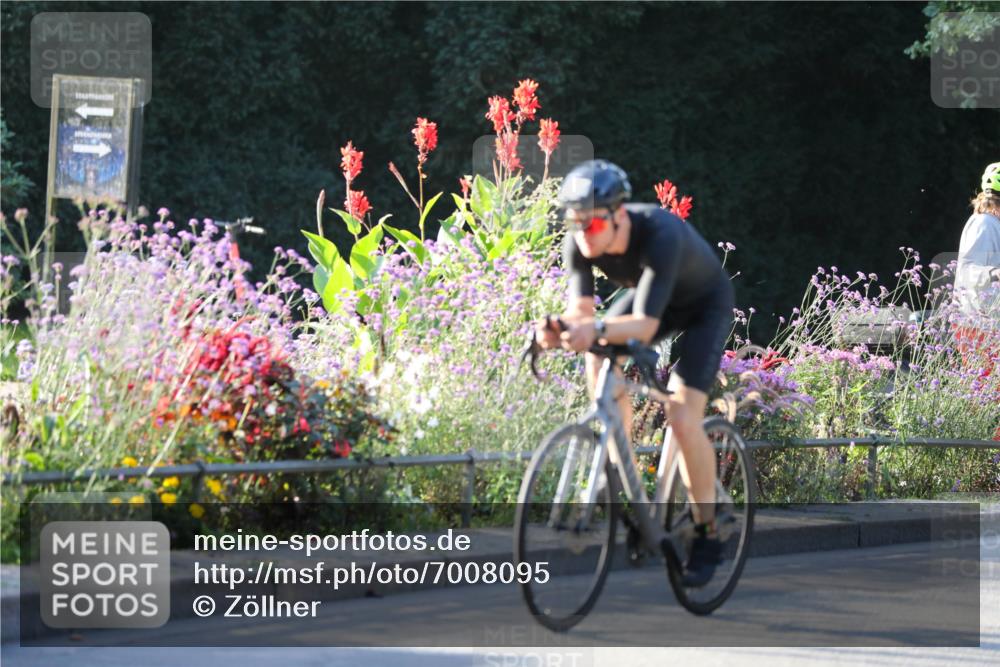08.09.2024 - Stadtparktriathlon Zöllner http://msf.ph/oto/7008095 08.09.2024 08:52:18 Radfahren 21, 31, 35, 40, 63, 72, 76 meine-sportfotos.de