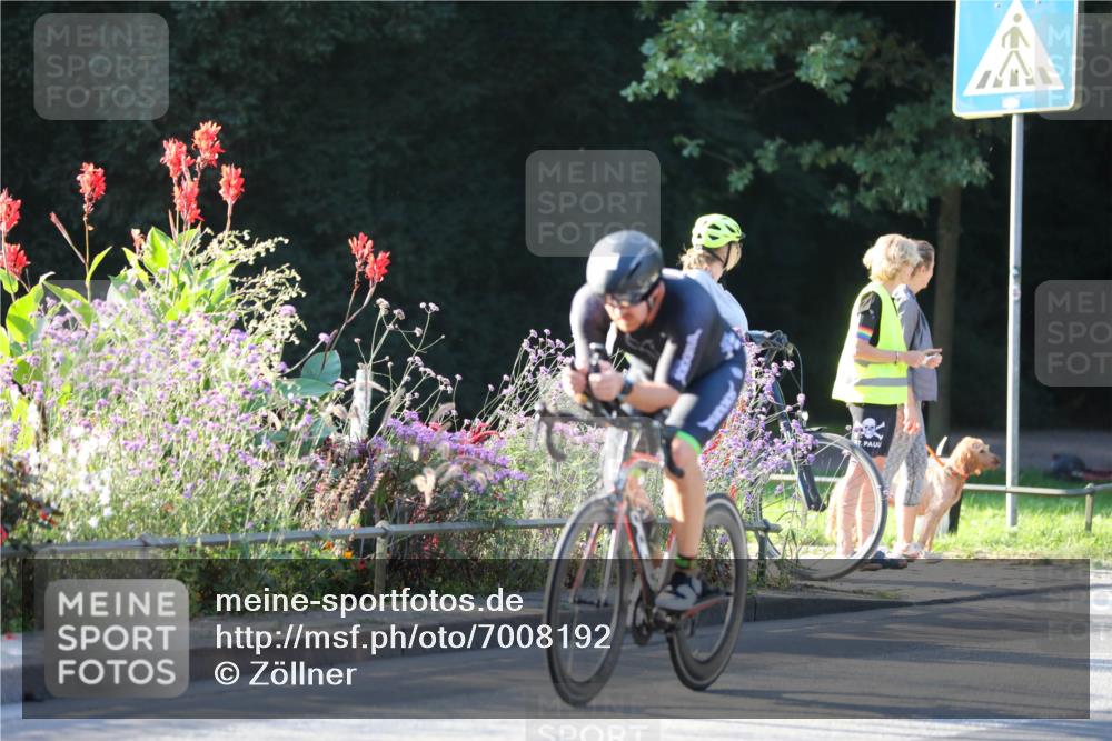 08.09.2024 - Stadtparktriathlon Zöllner http://msf.ph/oto/7008192 08.09.2024 08:52:21 Radfahren 15, 21, 27, 37, 40, 63, 72, 76 meine-sportfotos.de