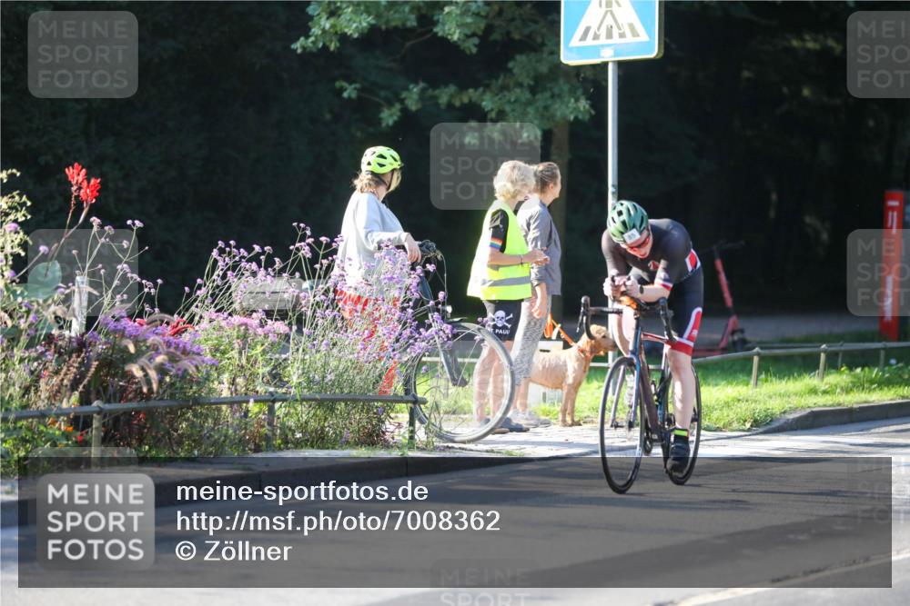 08.09.2024 - Stadtparktriathlon Zöllner http://msf.ph/oto/7008362 08.09.2024 08:52:35 Radfahren 28, 41, 57, 74, 85 meine-sportfotos.de