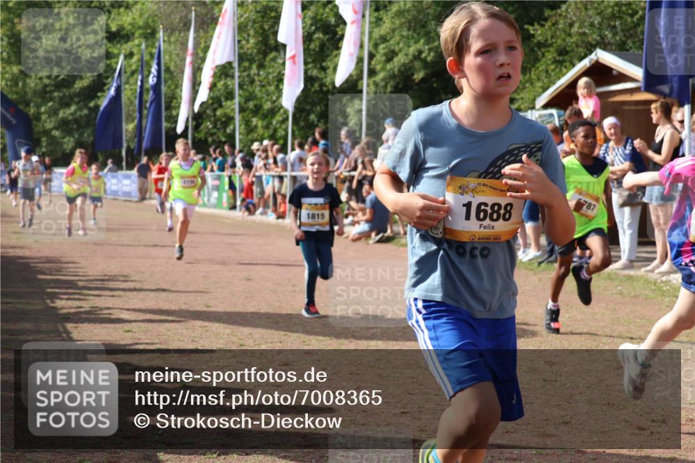 08.09.2024 - Airport Race Strokosch-Dieckow http://msf.ph/oto/7008365 08.09.2024 11:28:58 Ziel 1647, 1687, 1688, 1735, 1736, 1741, 1744, 1780, 1787, 1813, 1815, 1847, 1859, 1865, 1931, 1935, 1940 meine-sportfotos.de