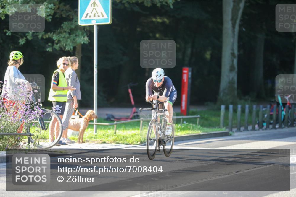 08.09.2024 - Stadtparktriathlon Zöllner http://msf.ph/oto/7008404 08.09.2024 08:52:40 Radfahren 41, 57, 74 meine-sportfotos.de