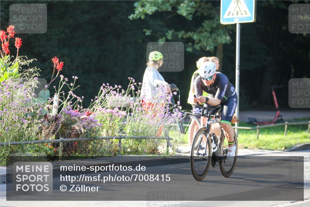 08.09.2024 - Stadtparktriathlon Zöllner http://msf.ph/oto/7008415 08.09.2024 08:52:40 Radfahren 41, 57, 74 meine-sportfotos.de