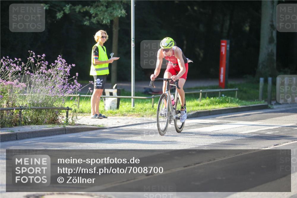08.09.2024 - Stadtparktriathlon Zöllner http://msf.ph/oto/7008700 08.09.2024 08:53:18 Radfahren 8, 58, 60, 67 meine-sportfotos.de