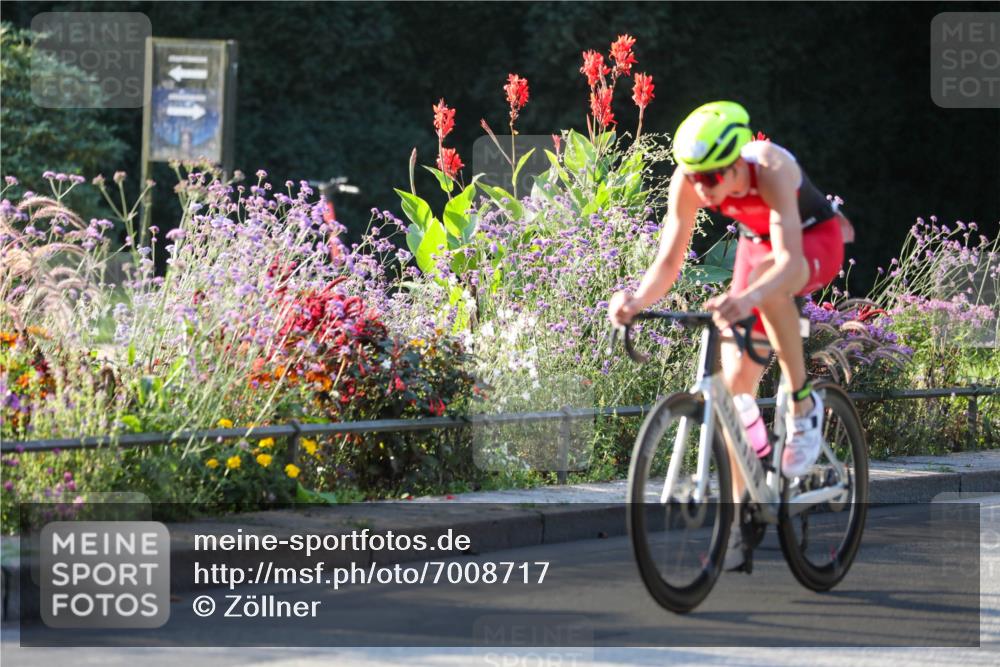 08.09.2024 - Stadtparktriathlon Zöllner http://msf.ph/oto/7008717 08.09.2024 08:53:18 Radfahren 8, 58, 60, 67 meine-sportfotos.de