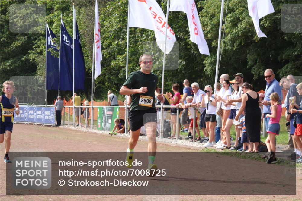 08.09.2024 - Airport Race Strokosch-Dieckow http://msf.ph/oto/7008725 08.09.2024 12:02:17 Ziel 2508, 2650, 2669 meine-sportfotos.de